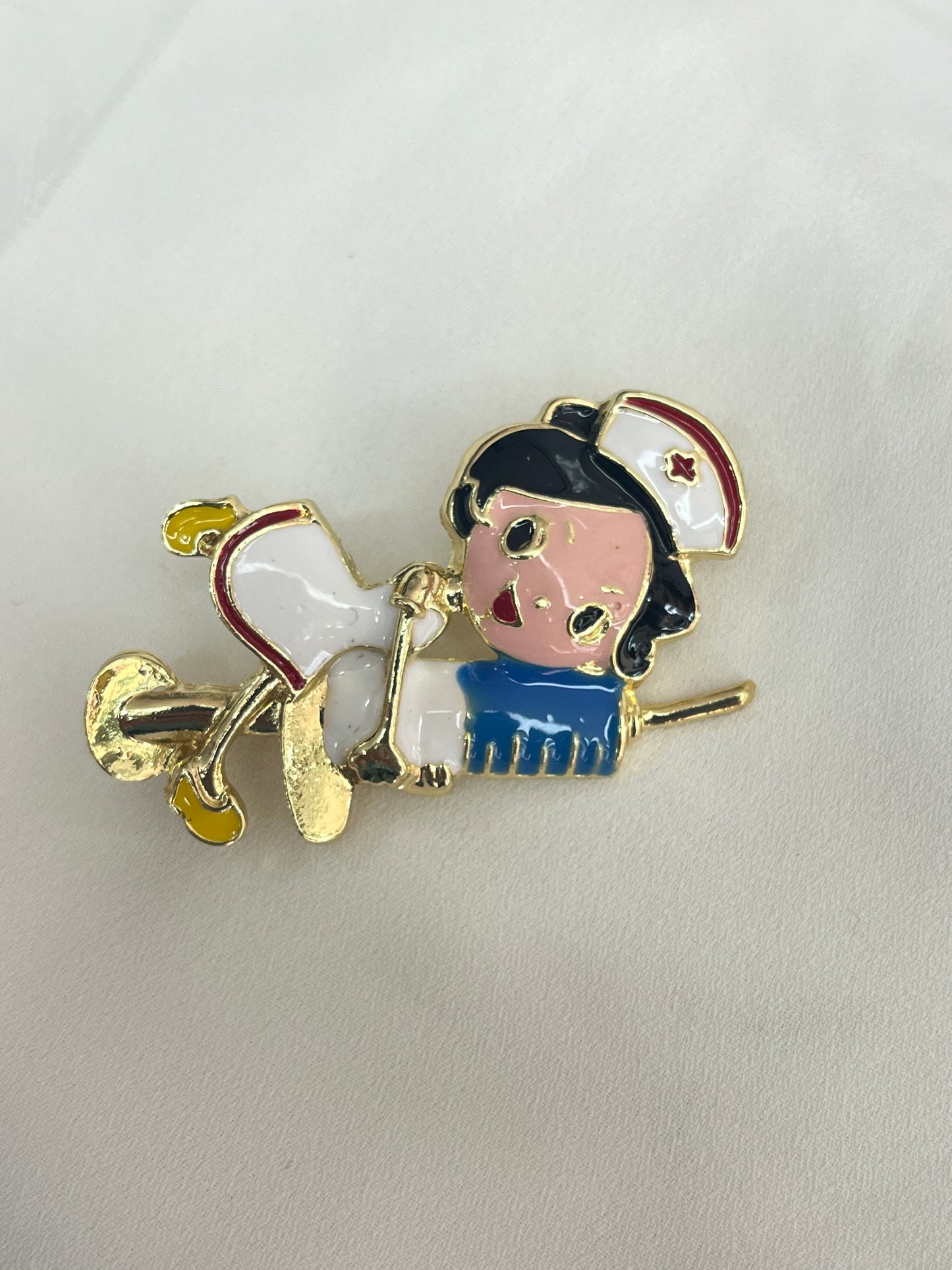 Hemşire Broş 👩⚕️ - Aymiss Takı Aksesuar - Aymiss Takı Aksesuar - Çelik Takı - Kadın - Takı