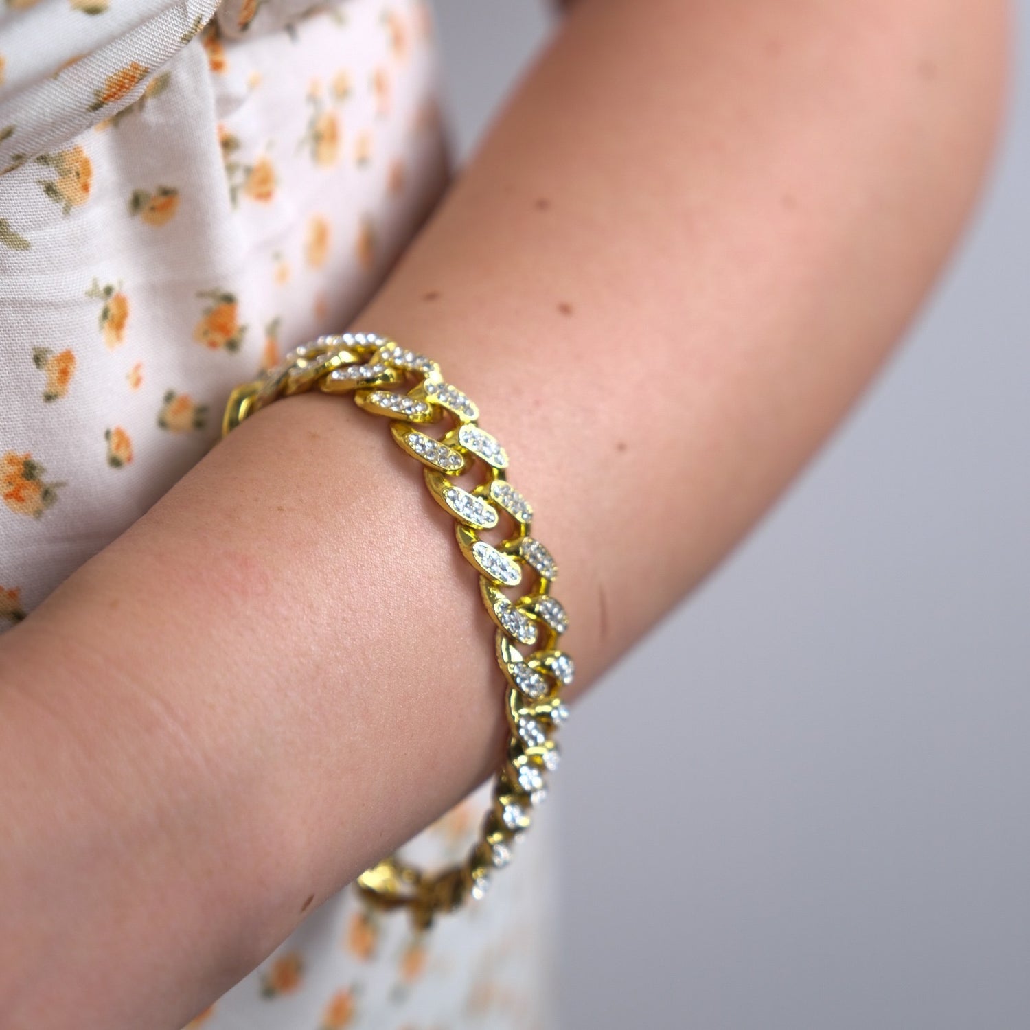 Altın Kaplama Taşlı Gurmet Bileklik