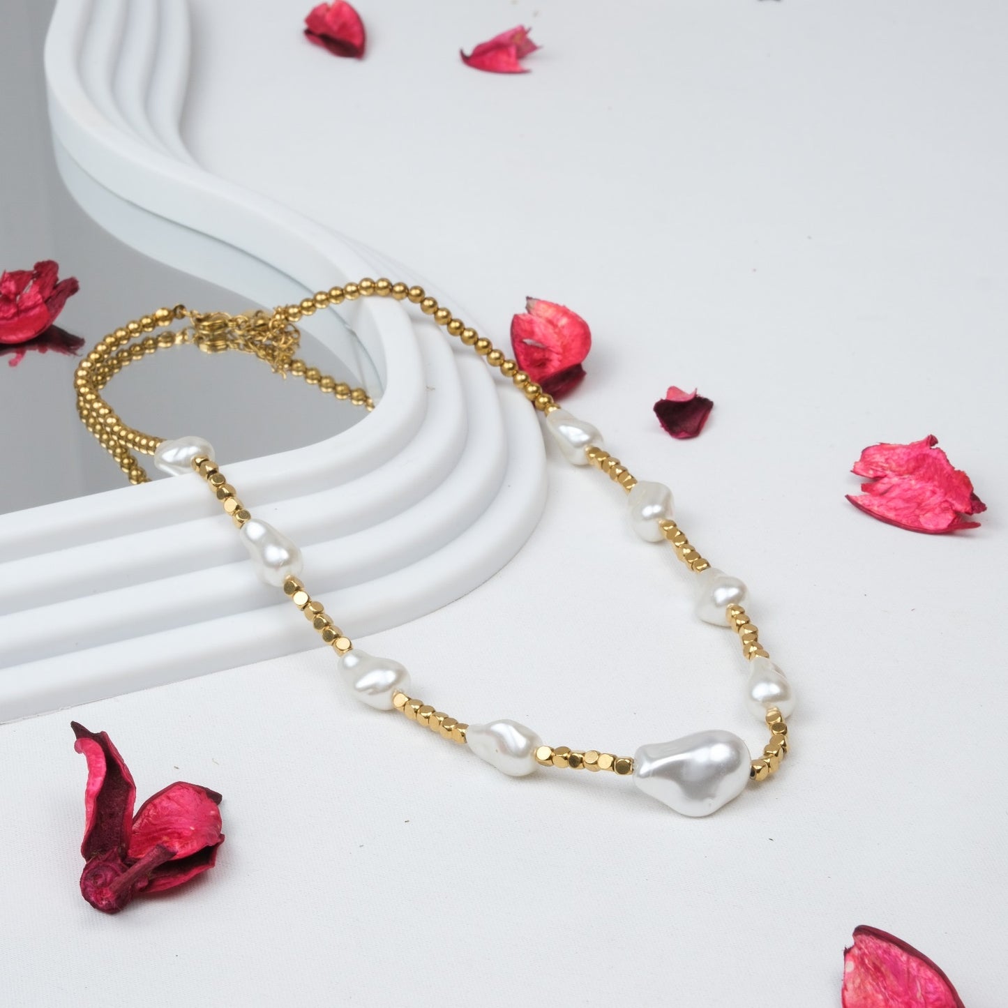 Altın Kaplama İncili Gurmet Kolye