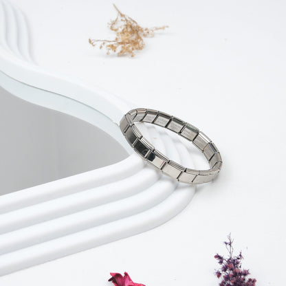 Gümüş Renk Nomination Bileklik