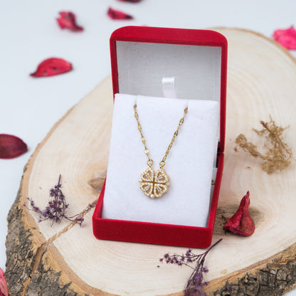 Altın Kaplama Açılabilir Yonca Kalpli Kolye