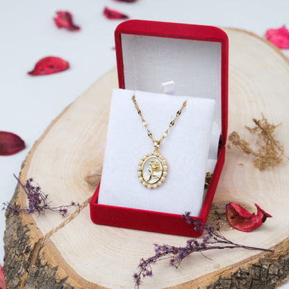 Altın Kaplama Açılabilir Yonca Kalpli Kolye