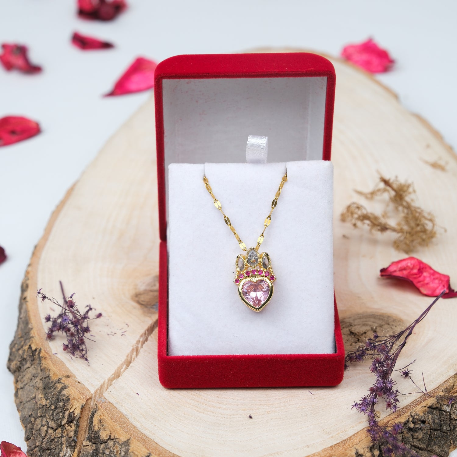 Altın Kaplama Prenses Kolye