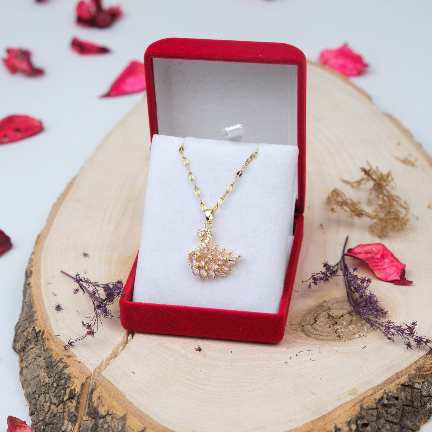 Altın Kaplama Swarovski Taşlı Kuğu Kolye