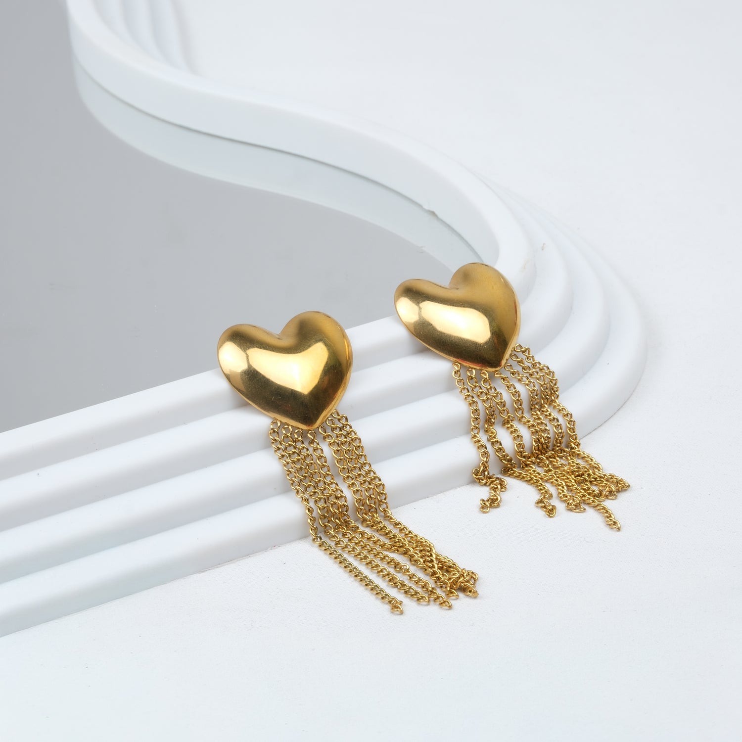 Altın Kaplama Zincirli Kalp Küpe