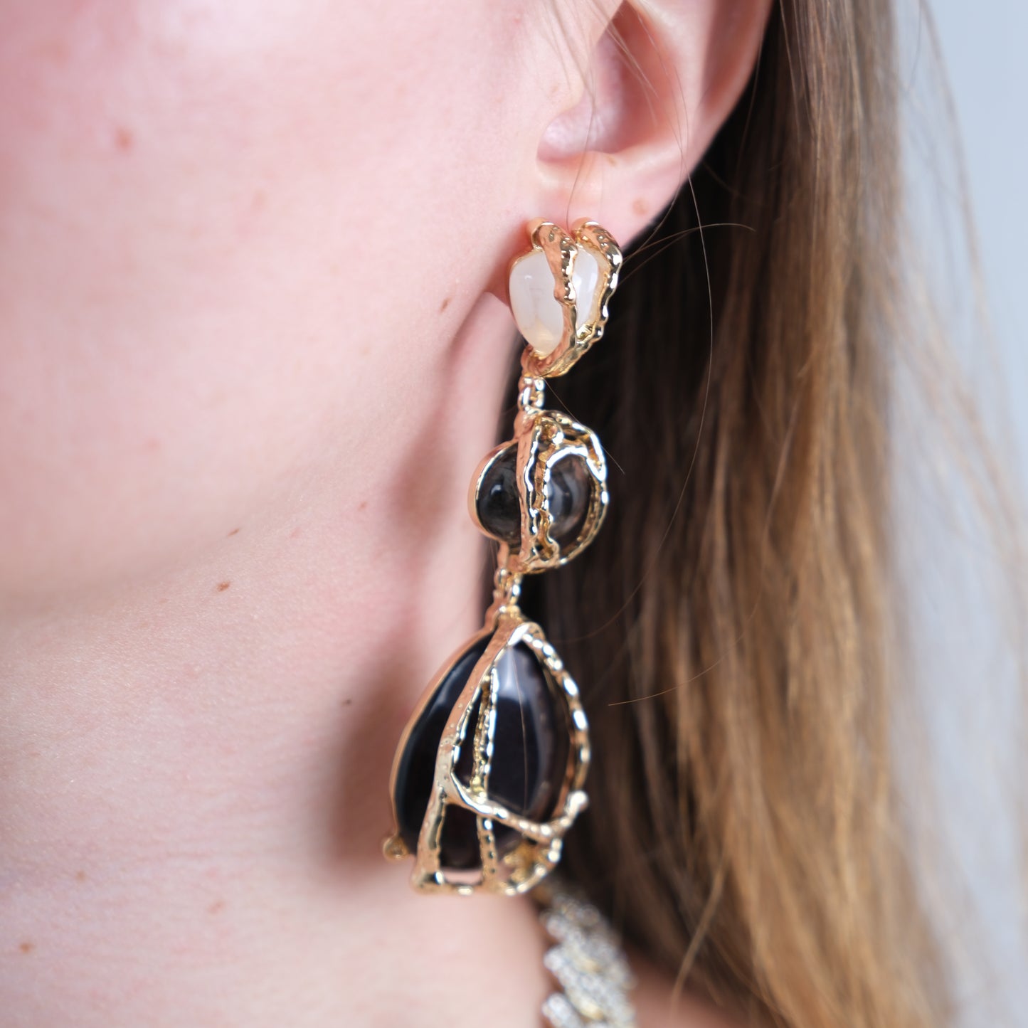 Altın Kaplama Zra Model Siyah Taşlı Küpe