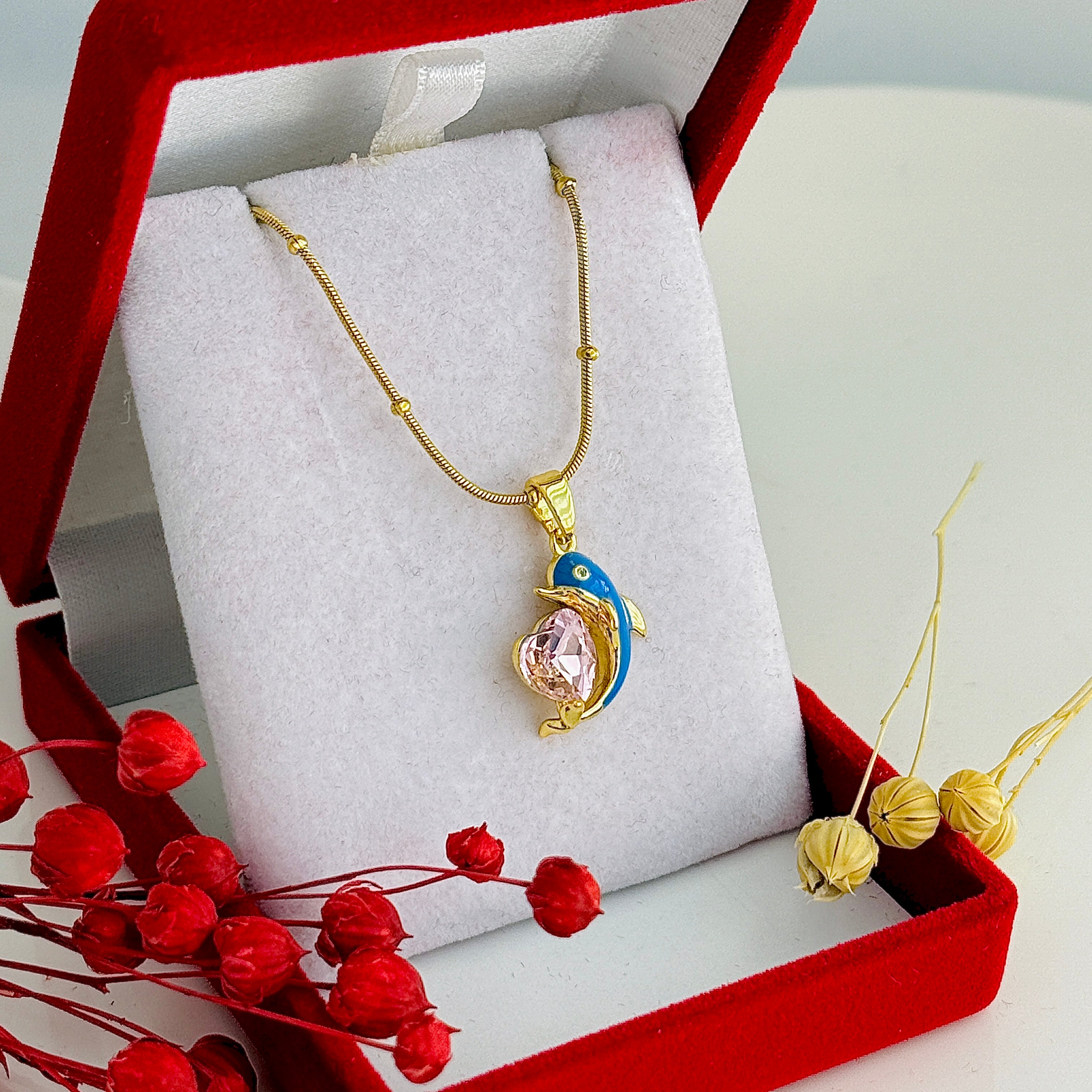 Altın Kaplama Yunus Balığı Kolye