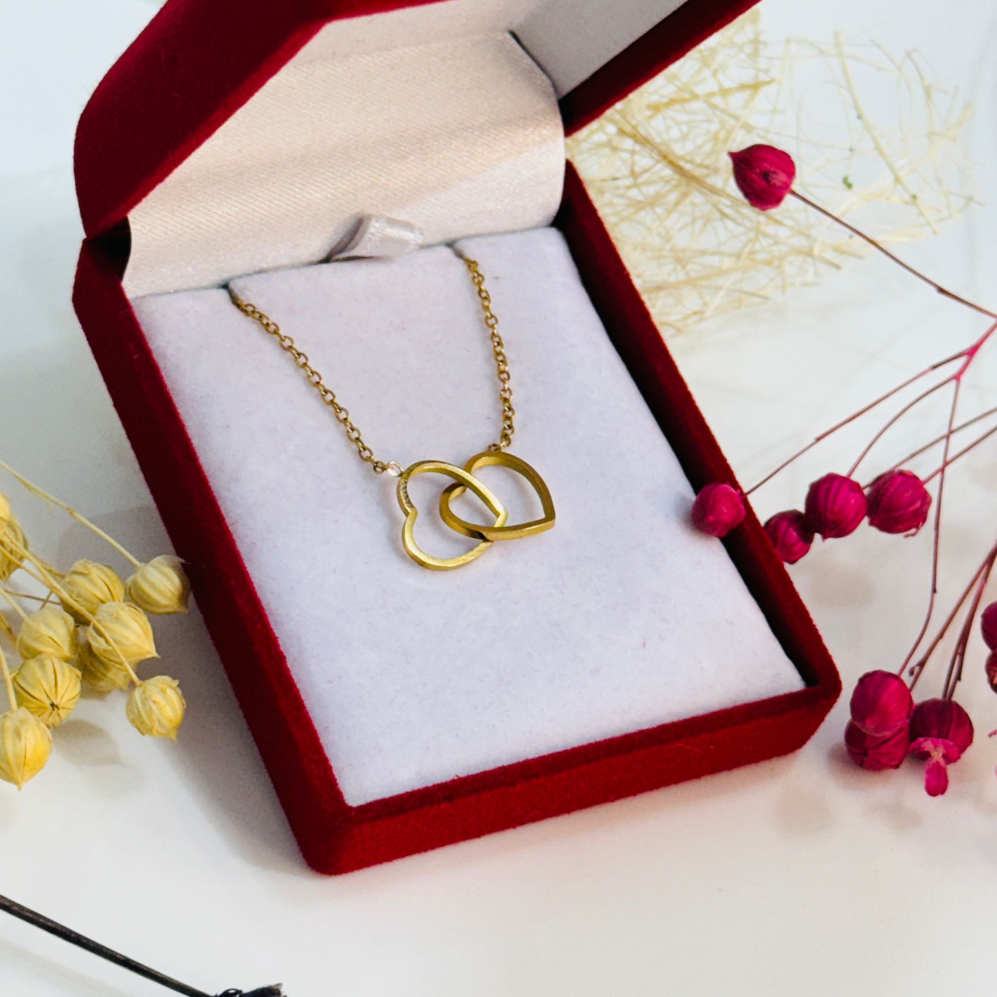 Altın Kaplama Kalpten Kalbe Kolye