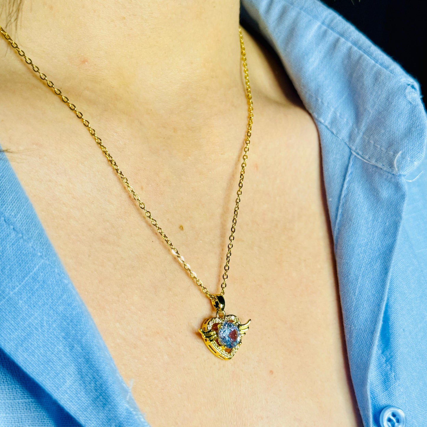 Altın Kaplama Aşkın Kanatları Kolye