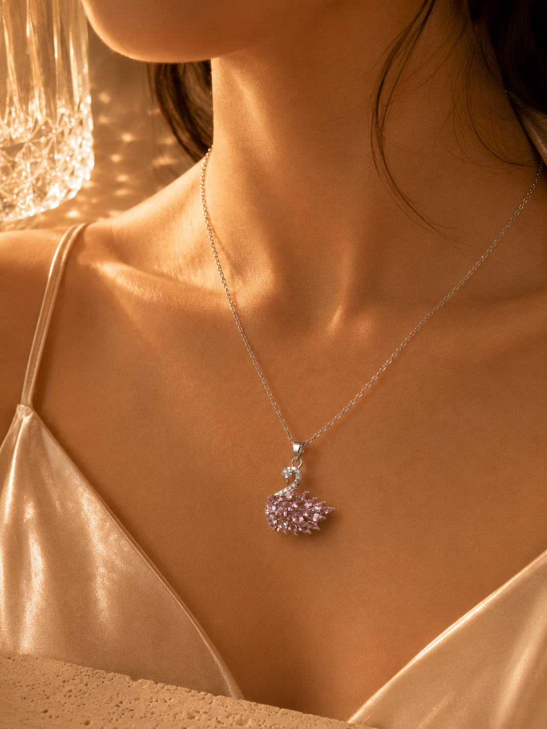 Altın Kaplama Swarovski Taşlı Kuğu Kolye